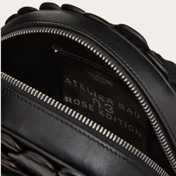 VALENTINO 03 ローズエディション ラウンド クロスボディバッグ VW2B0I32JBZ0RO